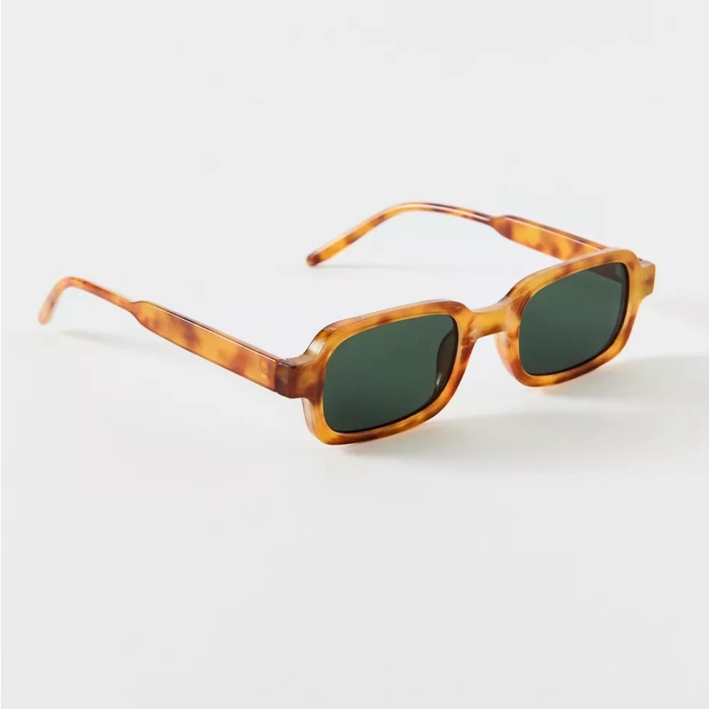 Urban Outfitters Betsey Rectangle Sunglasses